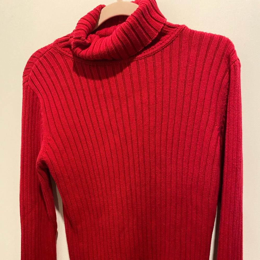 Beautiful red sweater